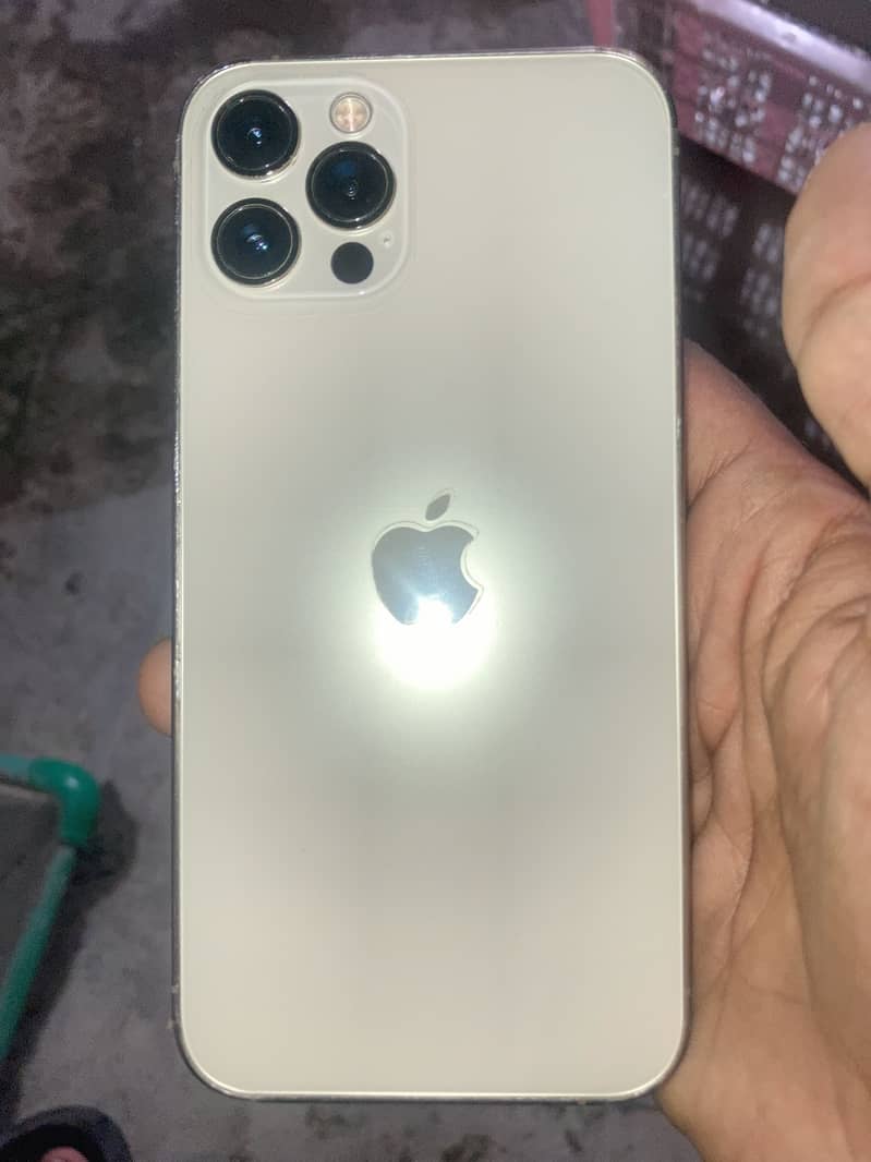 Apple iPhone 12 Pro 8