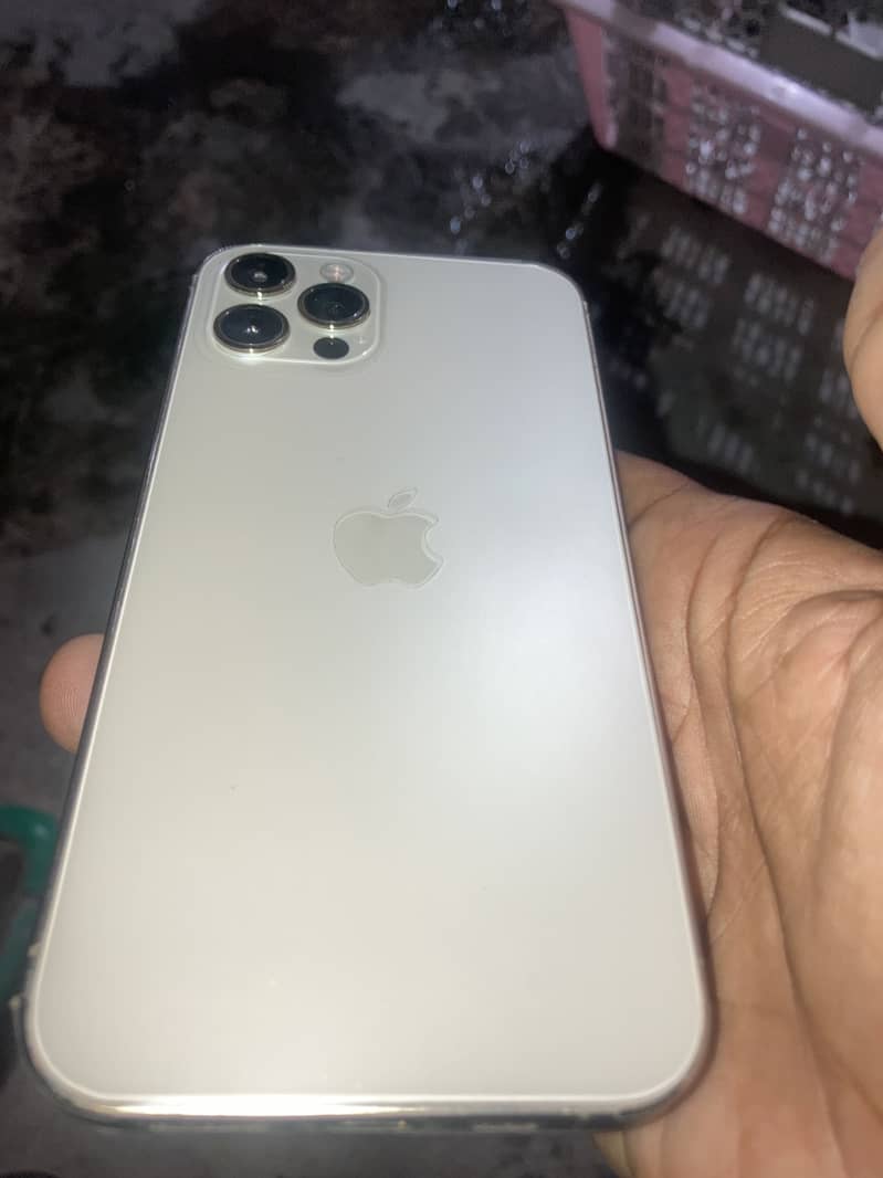 Apple iPhone 12 Pro 9