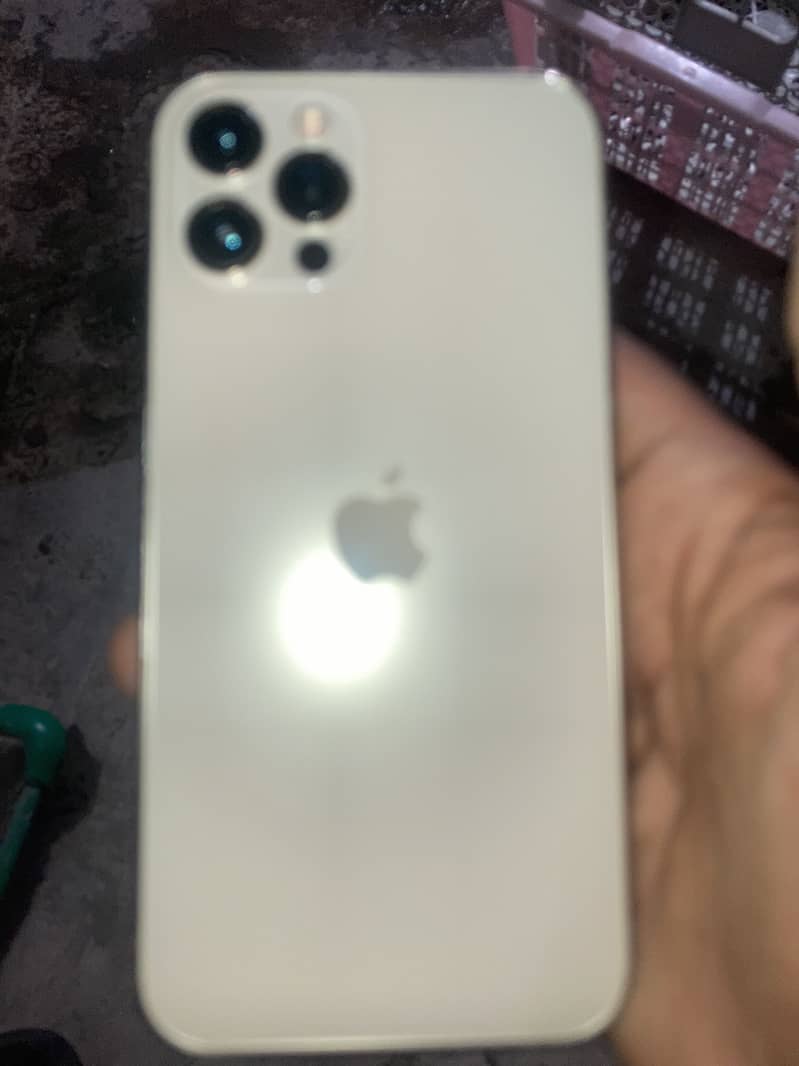 Apple iPhone 12 Pro 10