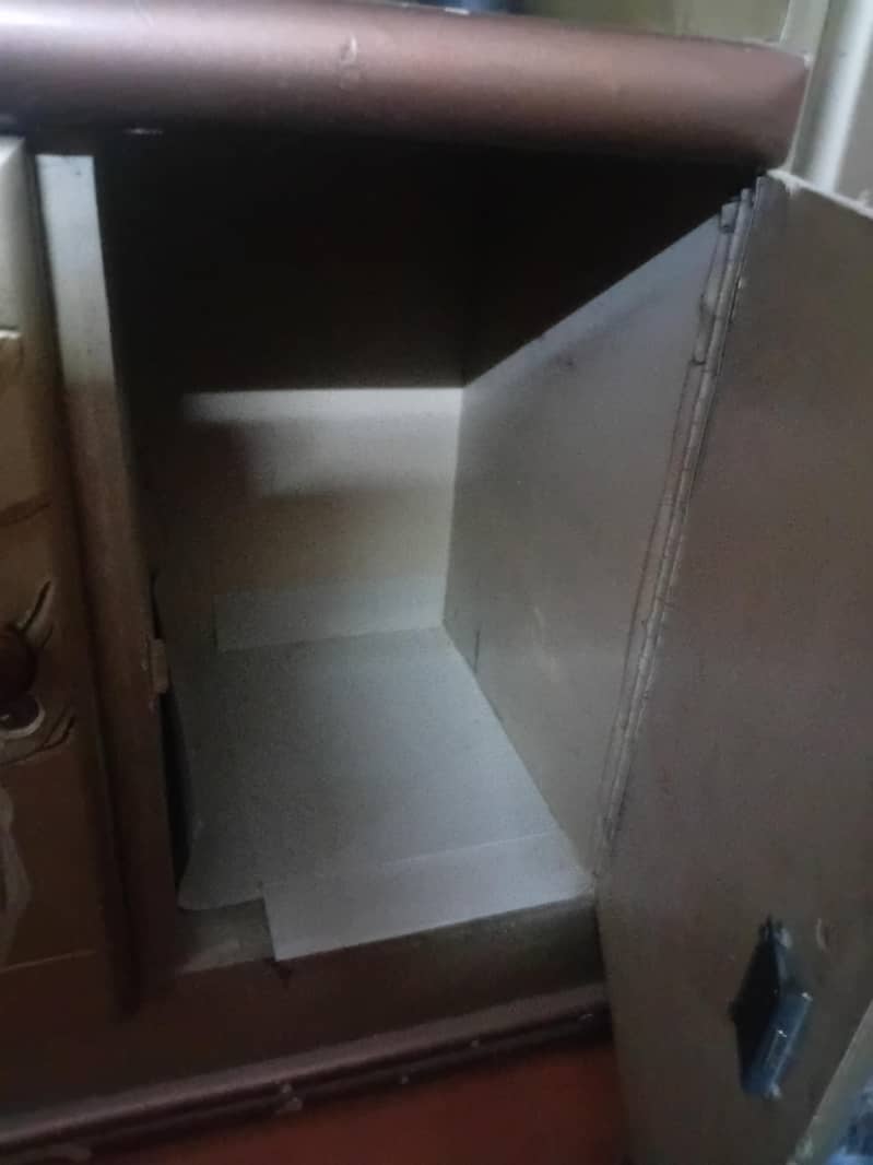 divider 5