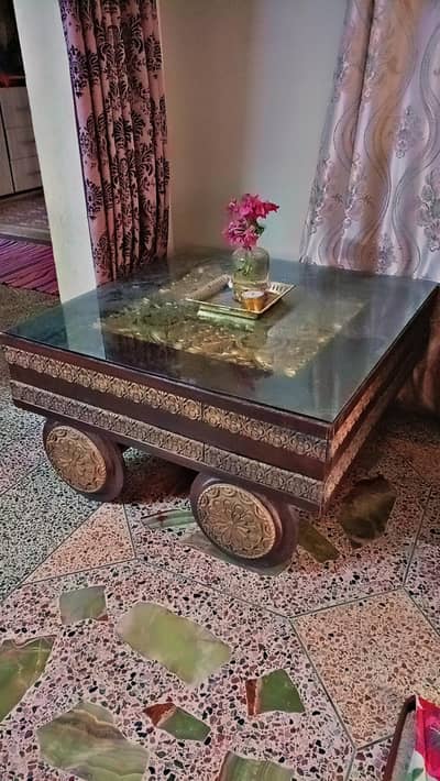 New Design Wooden Center table