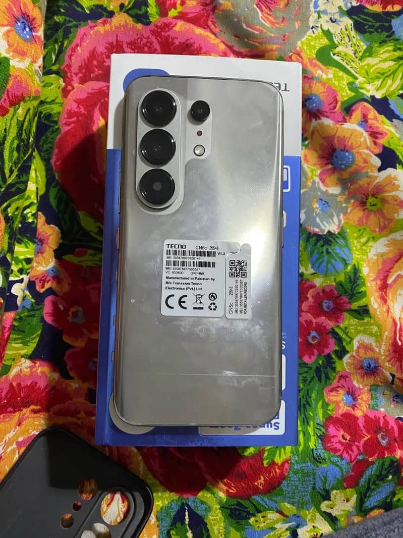 Tecno Camon 50 pro 0