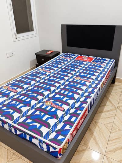 Single bed with Side Table and Mattress