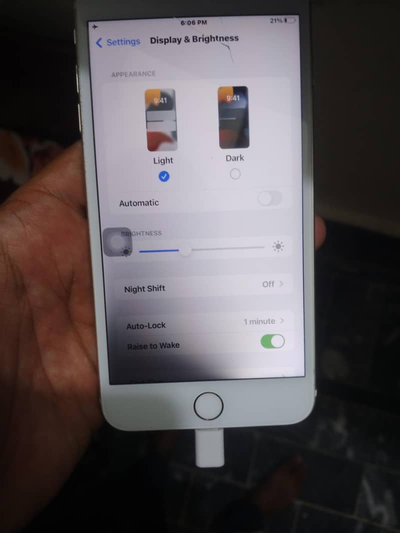 Apple iPhone 7 Plus 2