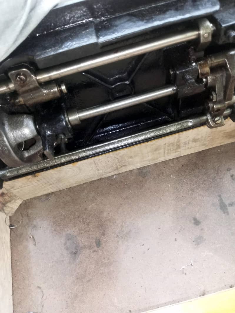 singer sewing machine 4