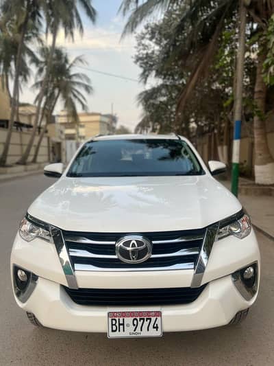 Toyota Fortuner G 2021 white
