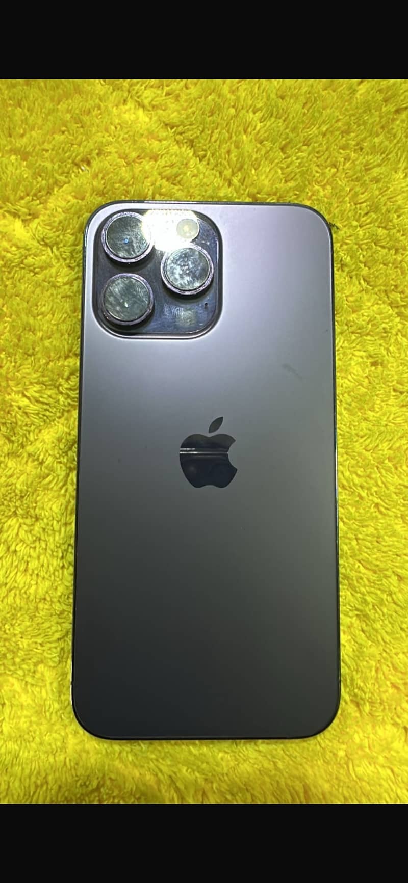 Apple iPhone 14 Pro Max 1