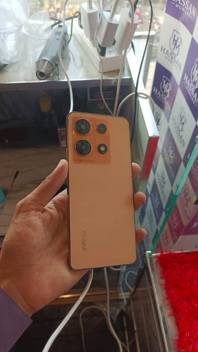 Infinix Note 30 8 256 all ok only mobile panel change