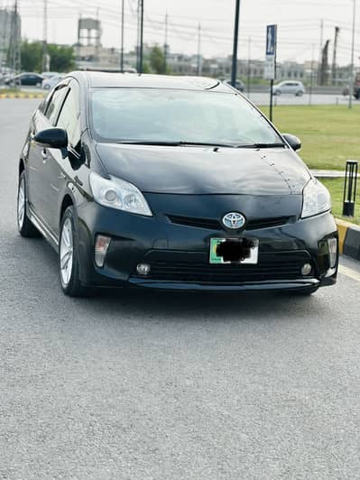 Toyota Prius 2012