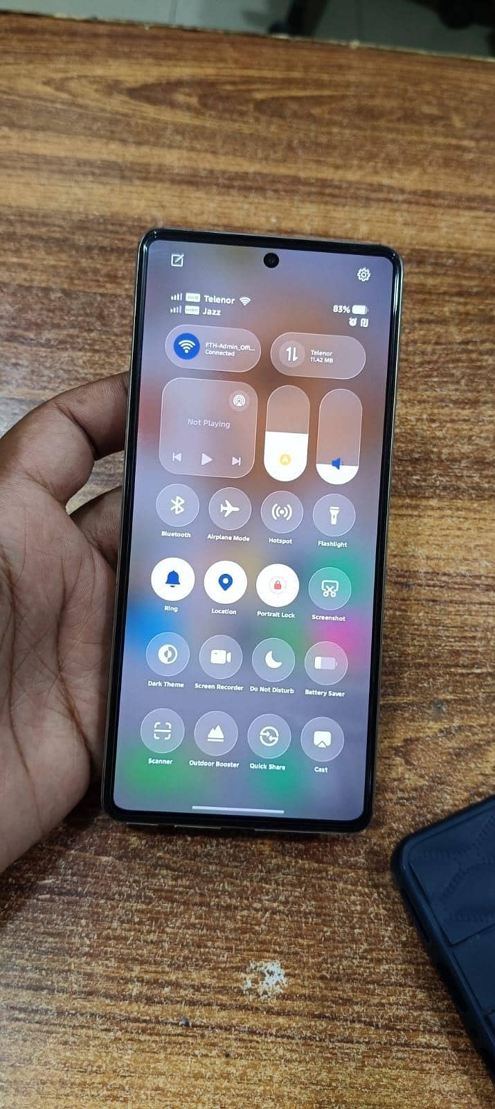 Tecno CAMON 30 1