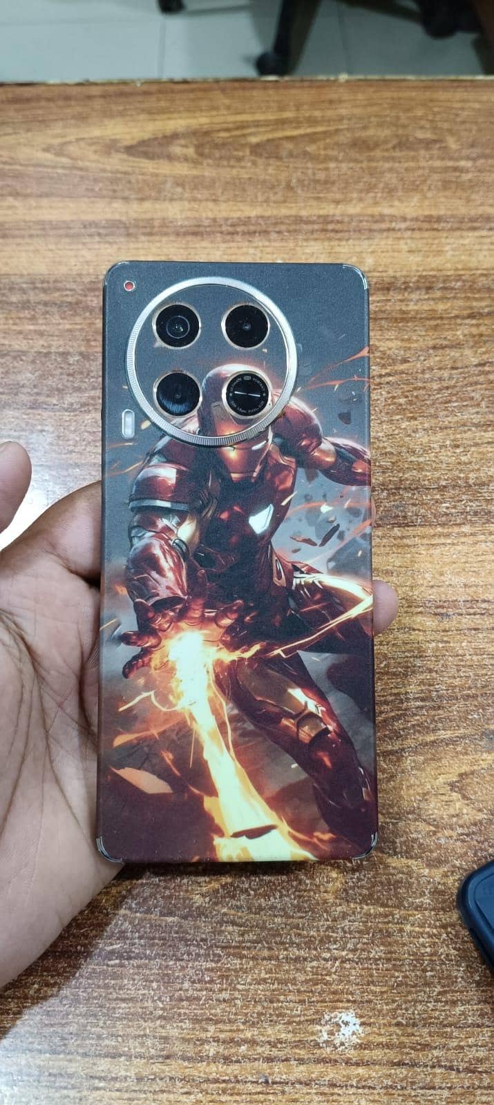 Tecno CAMON 30 2