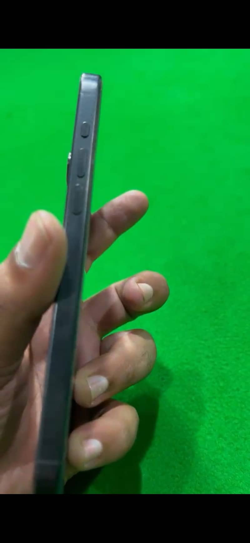 Apple iPhone 15 Pro Max 3