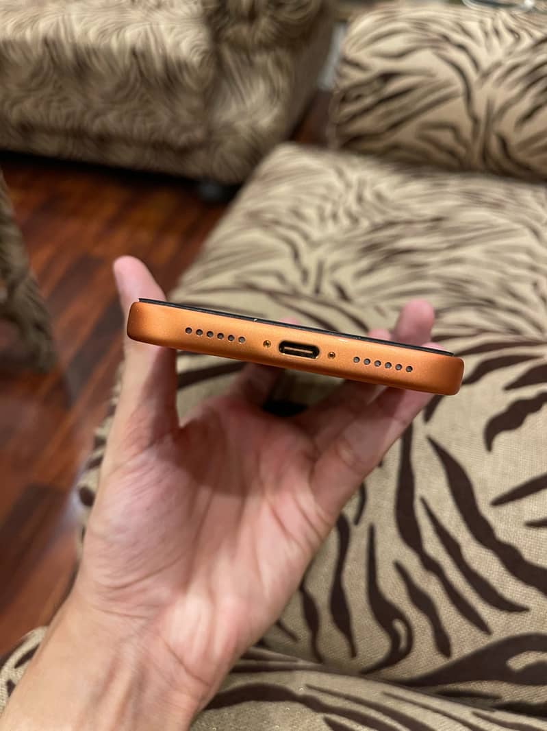 Apple iPhone 17 Pro Max 2