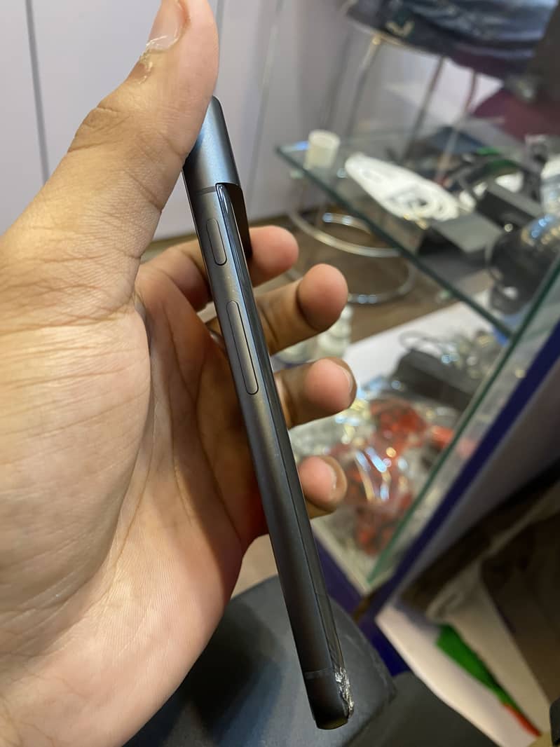 Google Pixel 8 1