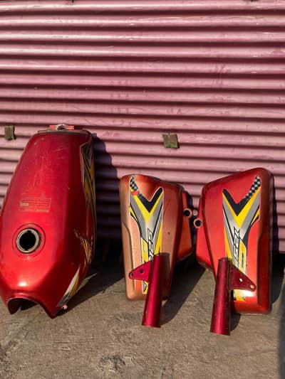 CG 125 fuel tank and side case net and claean uder sa