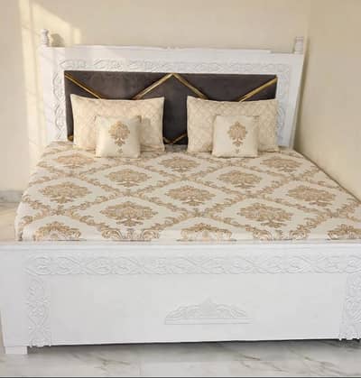 used white cover bed