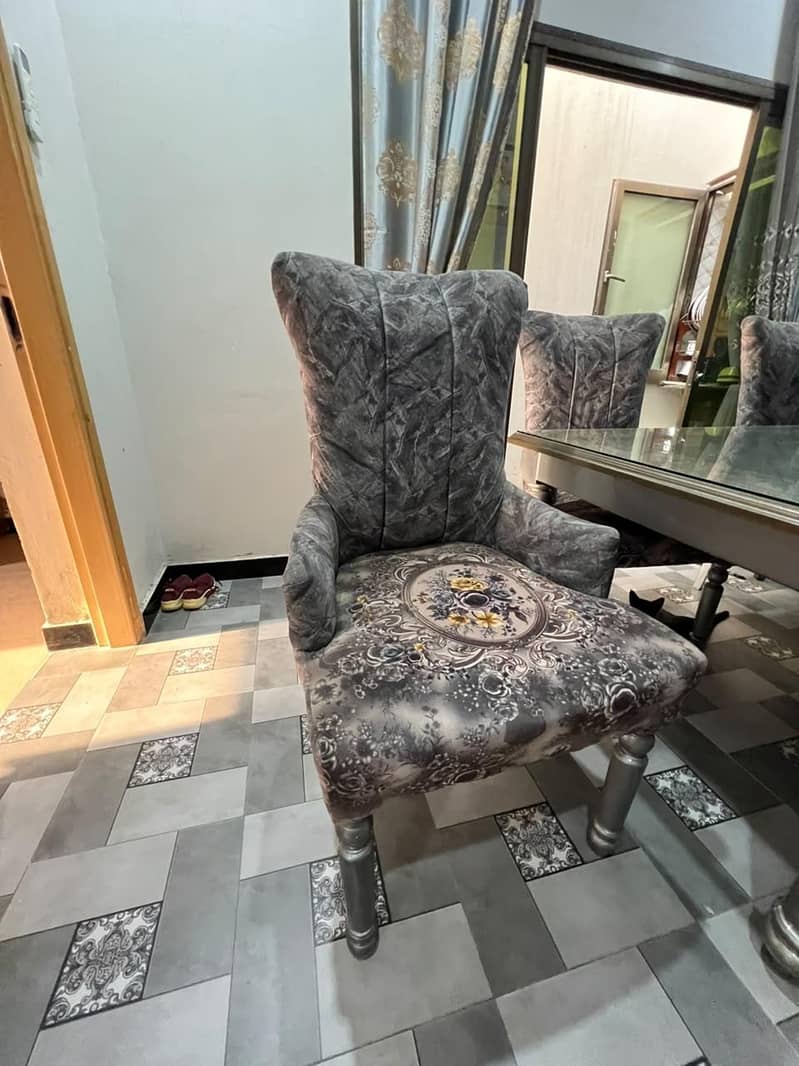 dining table 0