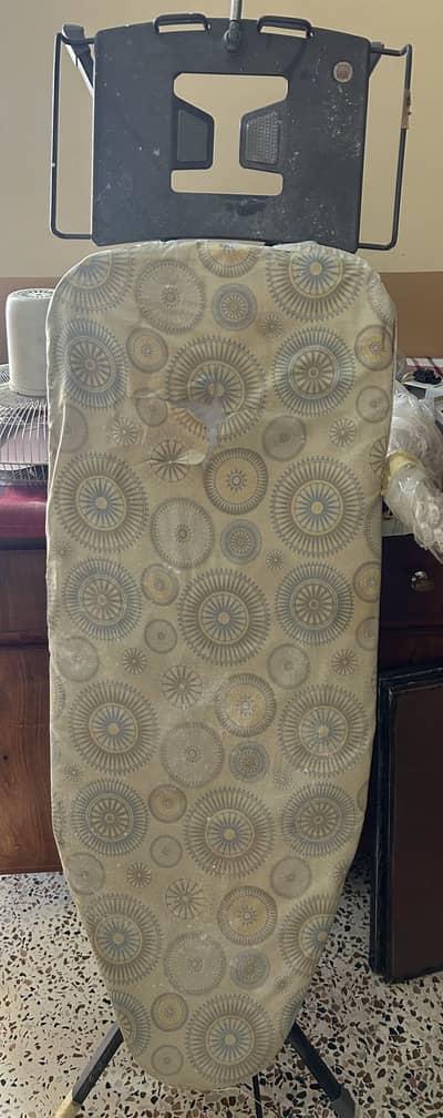 Iron bord in excellent condition