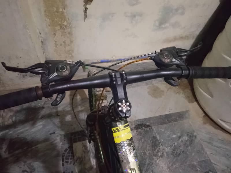 Champion Cycle 3
