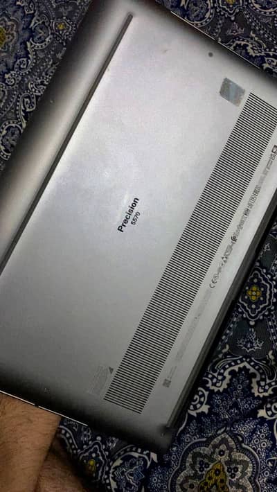 Dell Precision 5570 i7- 12th Gen 32gb ddr5/ 512 SSD