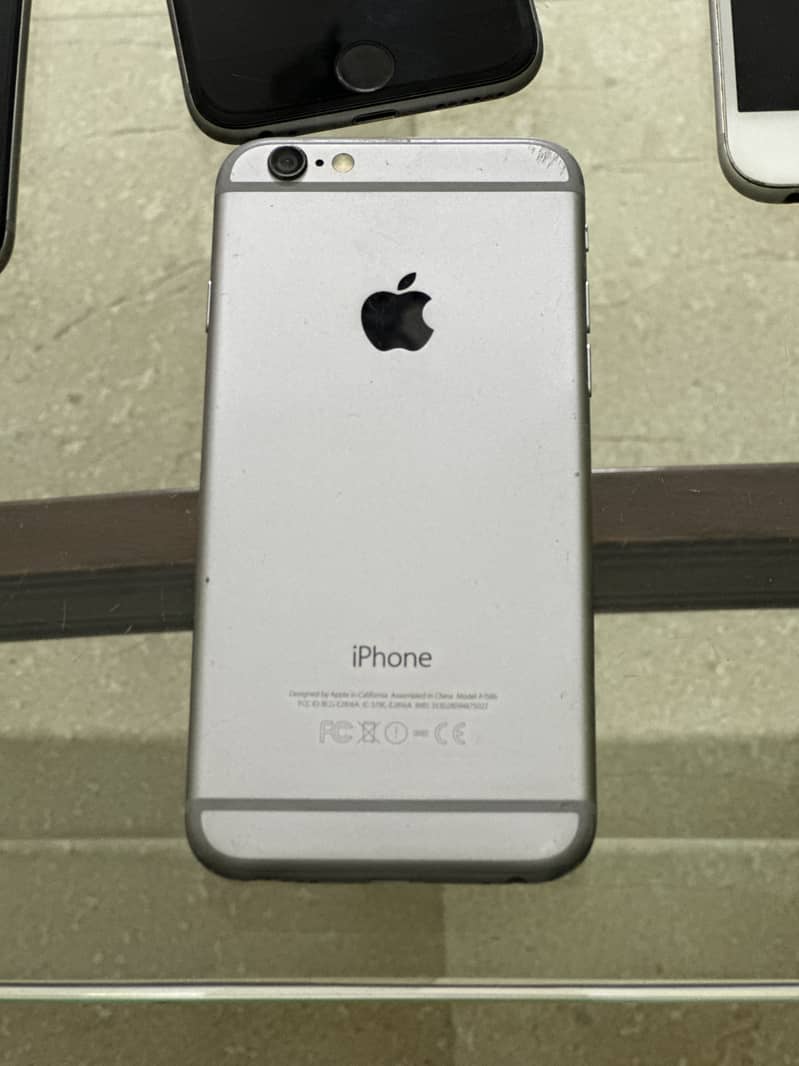 Apple iPhone 6 2