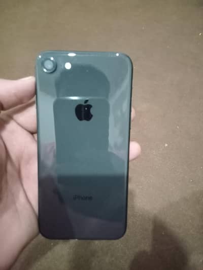 Apple iPhone 8