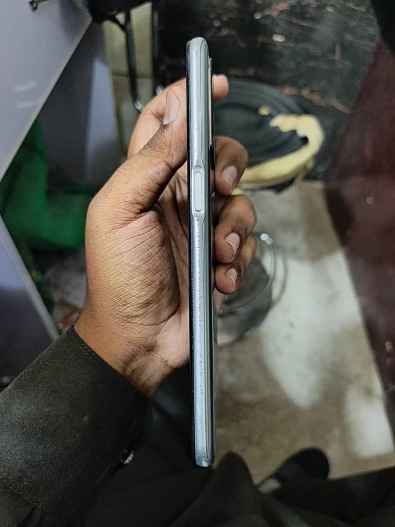 OPPO A16 lash condition 3