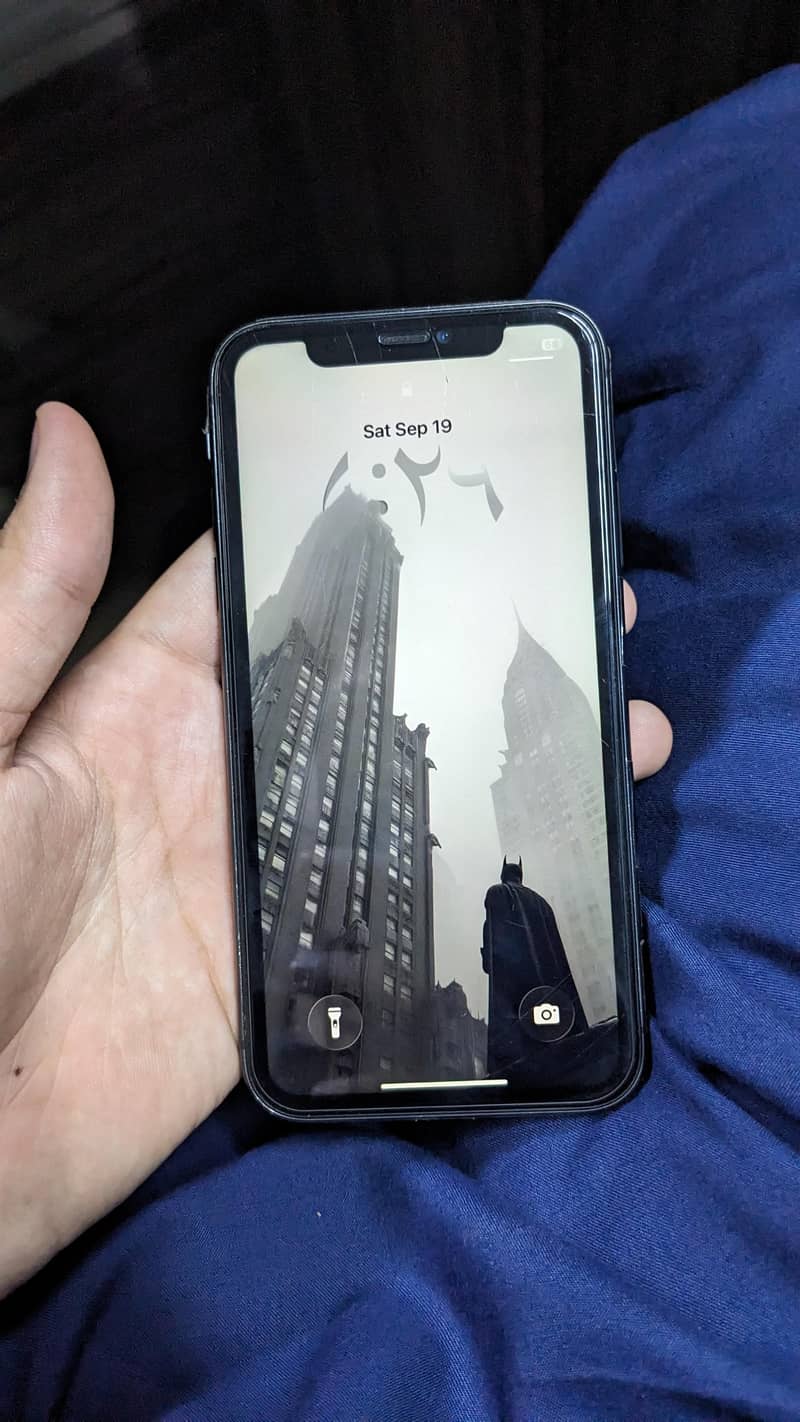 Apple iPhone 11 8