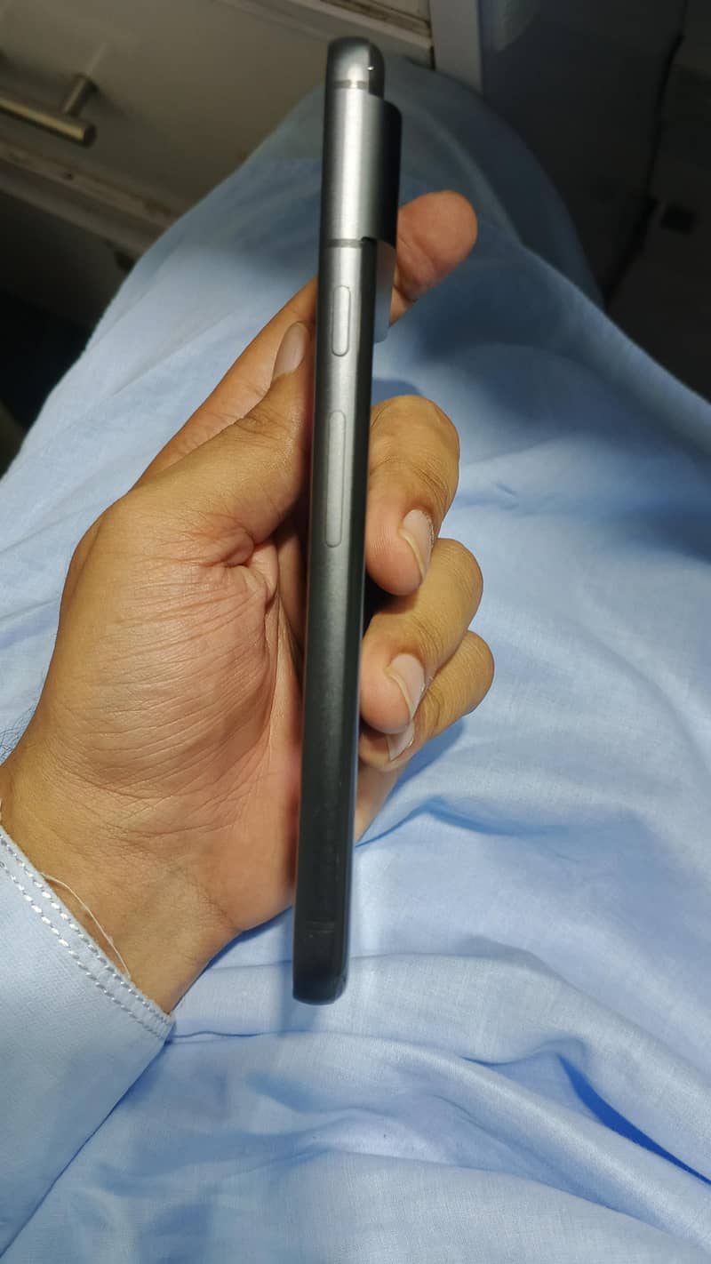 Google Pixel 8 8