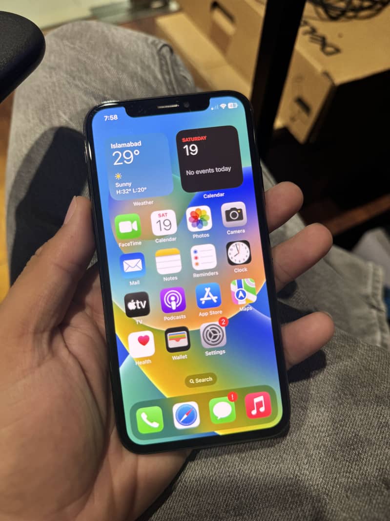 Apple iPhone X 2