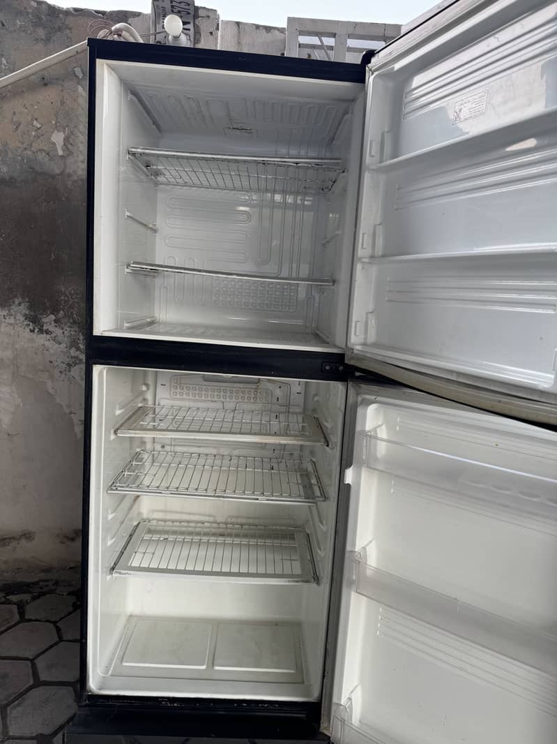 pel refrigerator 6