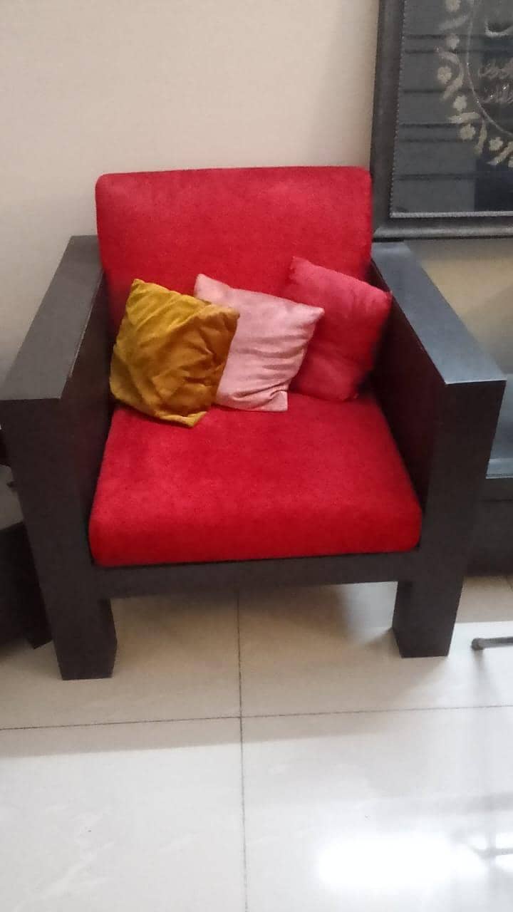 4 seater sofa 1