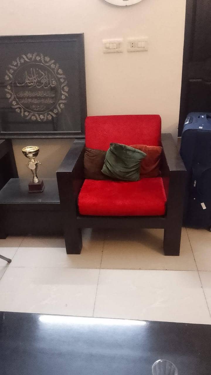 4 seater sofa 2