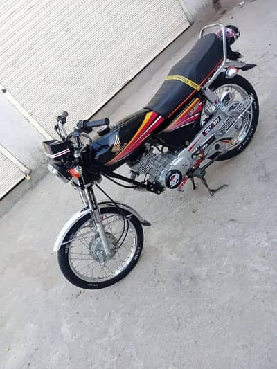 Honda 125cc bike 2012 model for sale