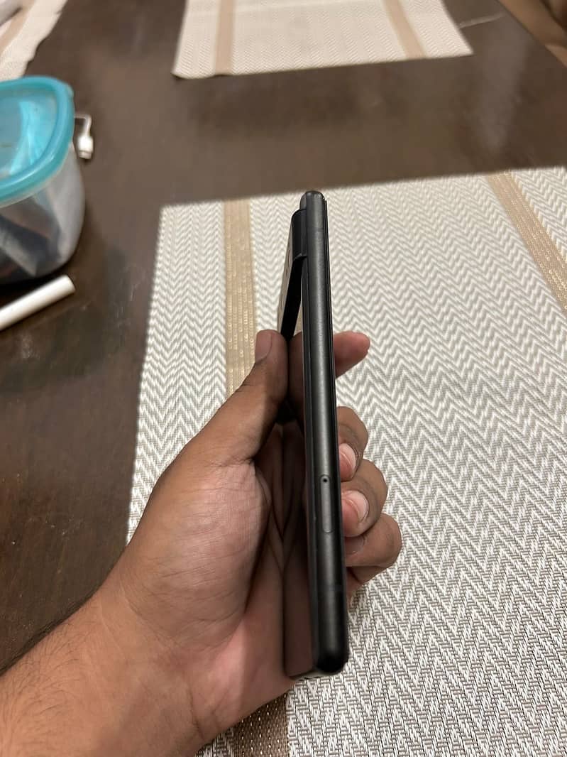 Google Pixel 6 3