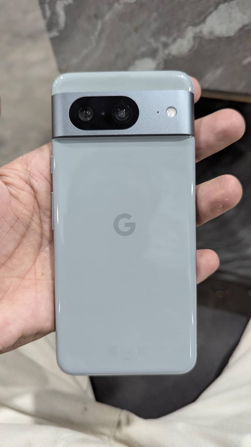 Google Pixel 8 0