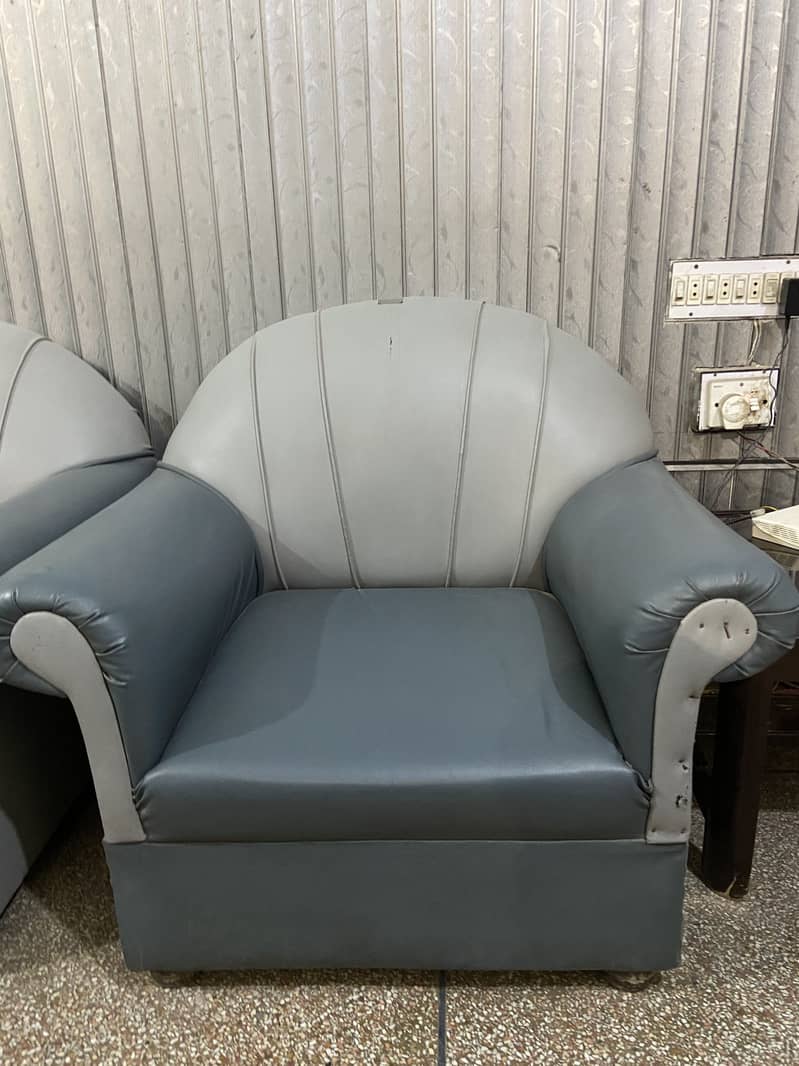 2 Single Seaters Sofas for Sale 2
