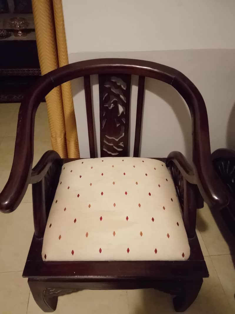 chines sofa 1