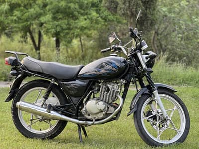 Suzuki GS 150 2021 special edition