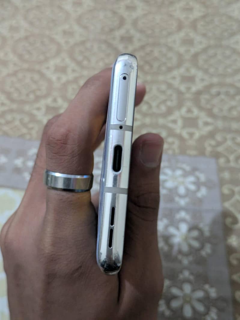 One Plus 8 4