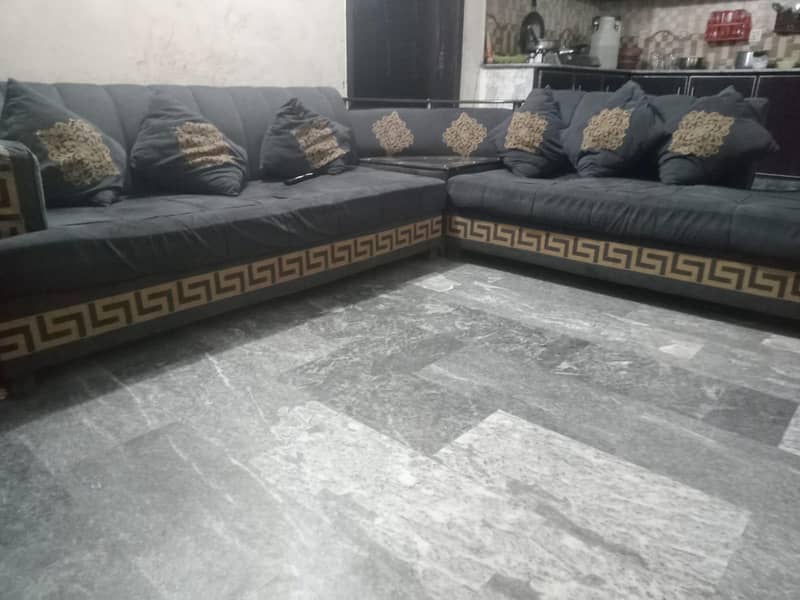 6 sofas 2