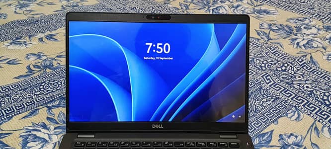 Latitude 5300 8th Generation Tech Screen Dell Laptop