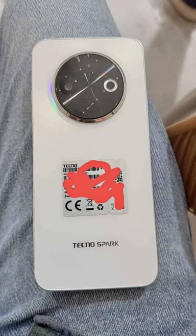 Tacno sparak 30c 6 128