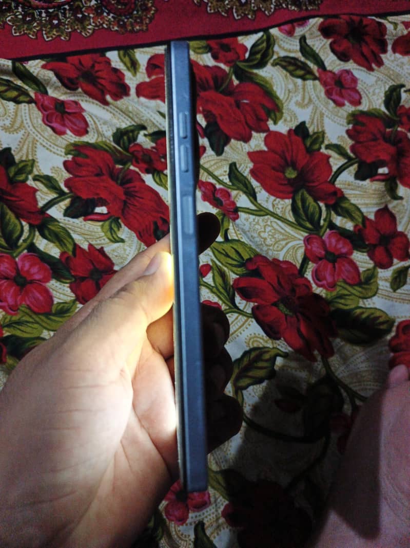 Tecno Spark 20 2