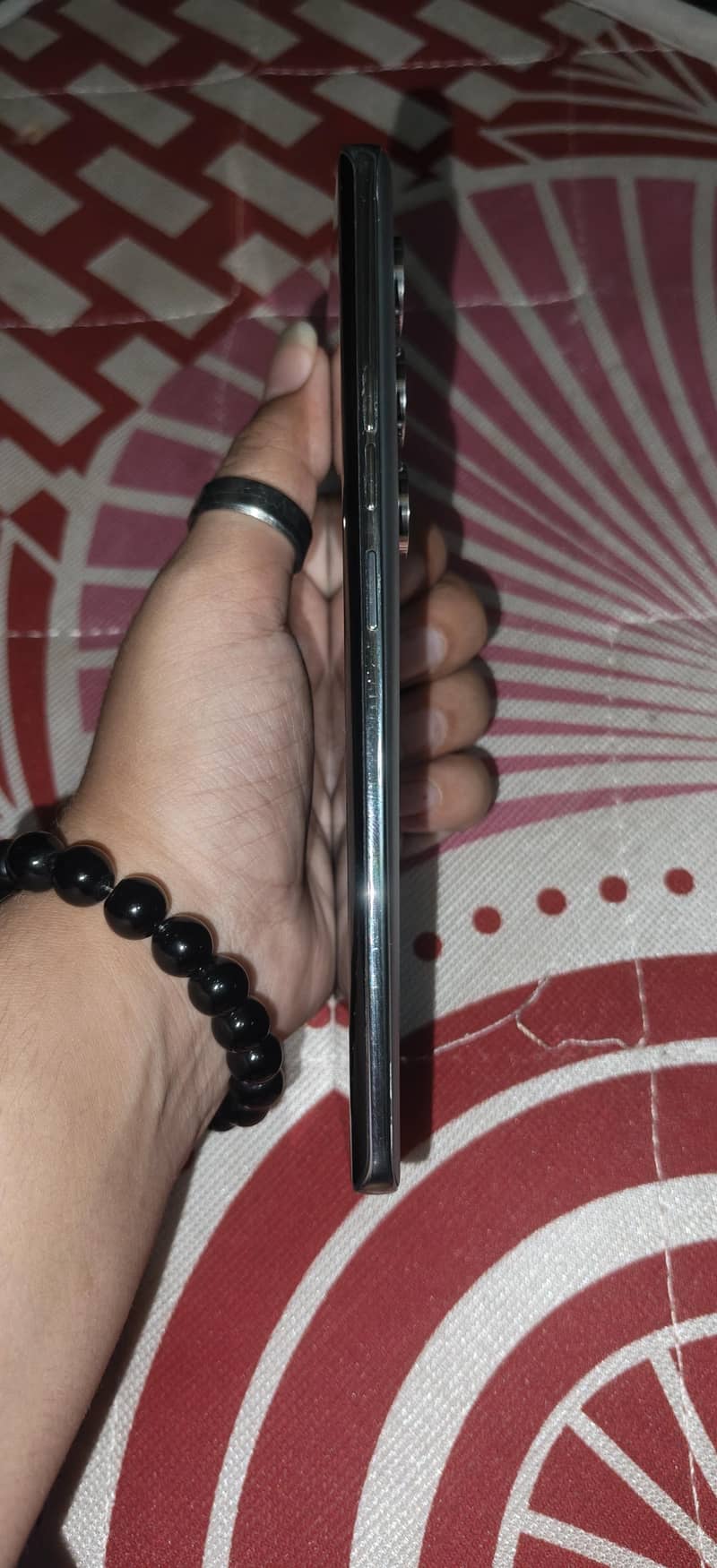 Tecno CAMON 40 Pro 5