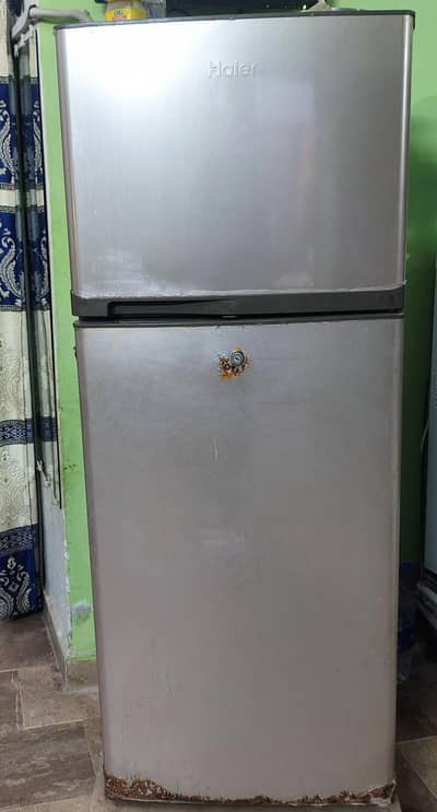 Haier HRF-305 (305liters)
