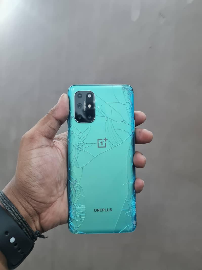 One Plus 8T 4