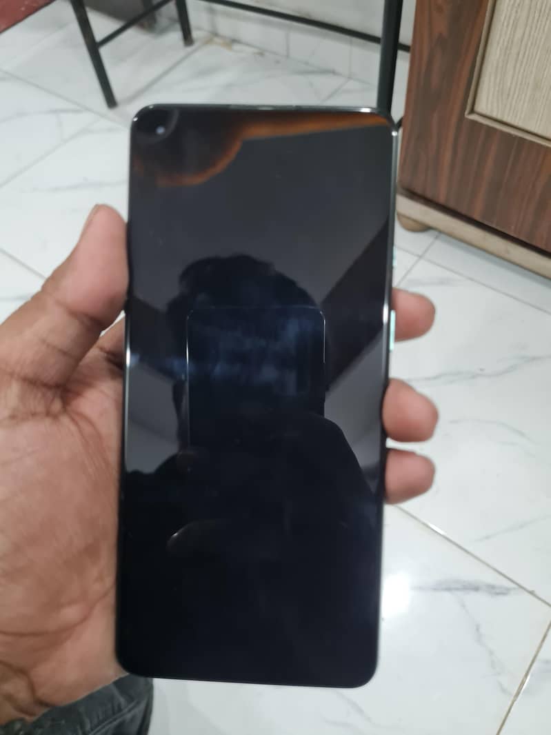 One Plus 8T 5