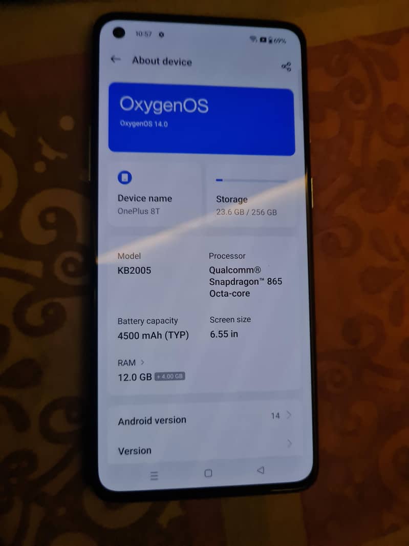 One Plus 8T 8