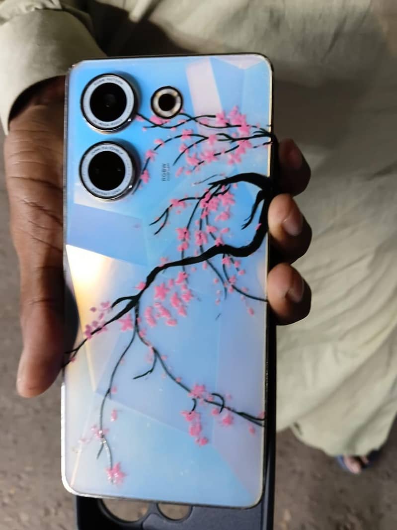 Tecno CAMON 20 0
